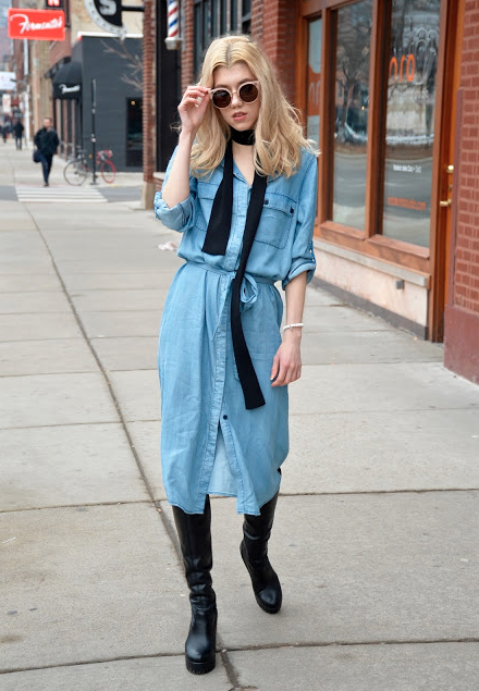 styling a skinny scarf with my shirtdress