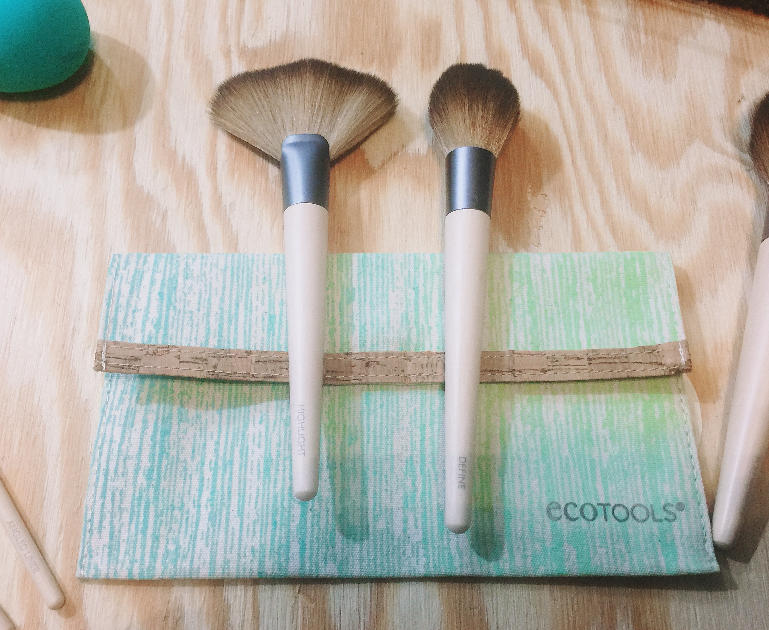 EcoTools Define & Highlight Duo